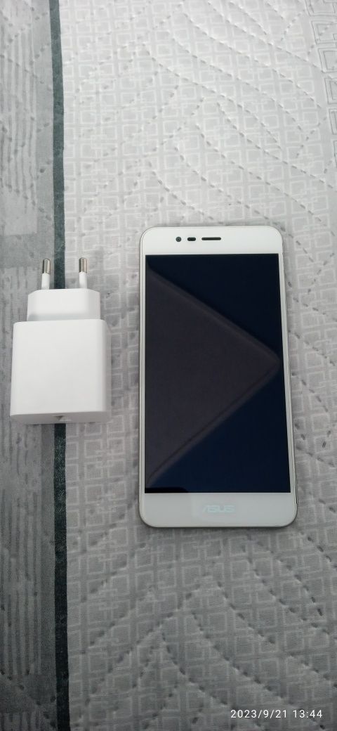 Asus Zenfone 3 Max