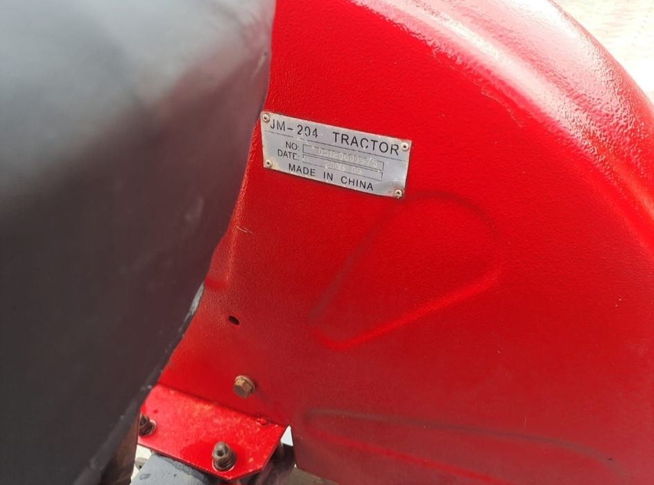 Tractor JM-204 2005