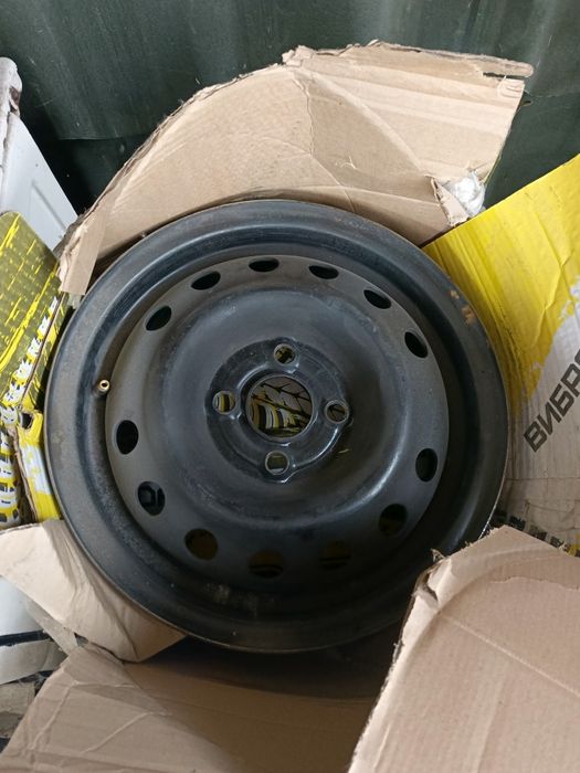 Штамп диск почти новый