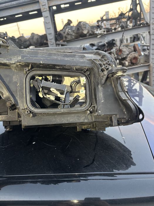 ляв фар за mercedes benz s-class w222