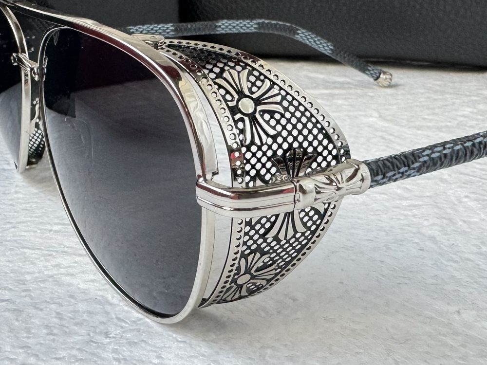 Мъжки слънчеви очила с капаци отстрани 2 цвята chrome hearts