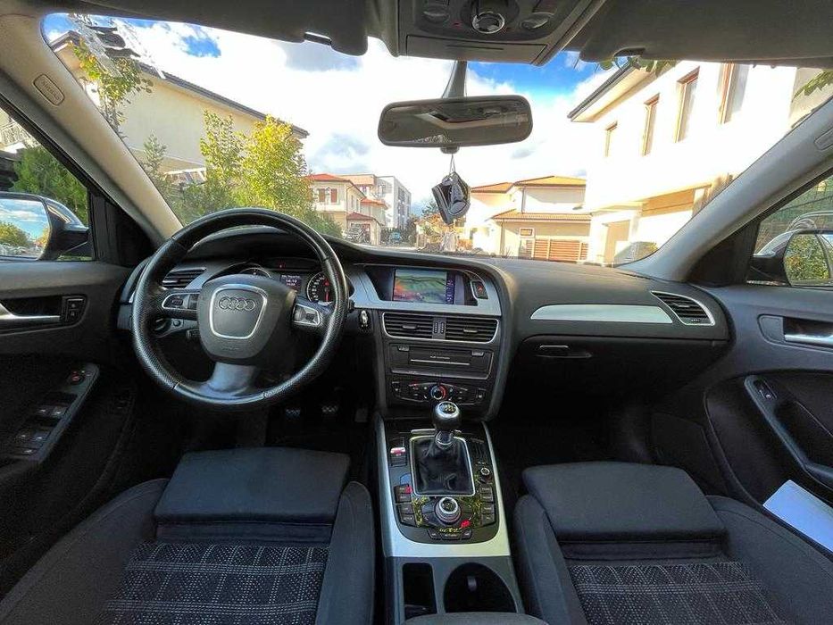 Audi A4 B8 -  170 cai