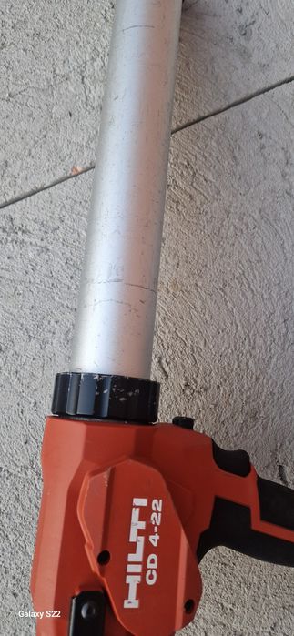 Hilti ,Wurth pistol de silicon pe acumulator
