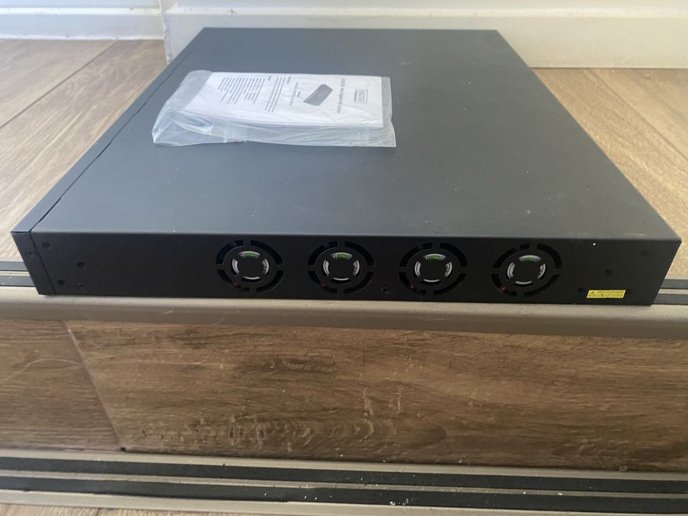 PoE+ injector Gigabit 24 porturi Digitus