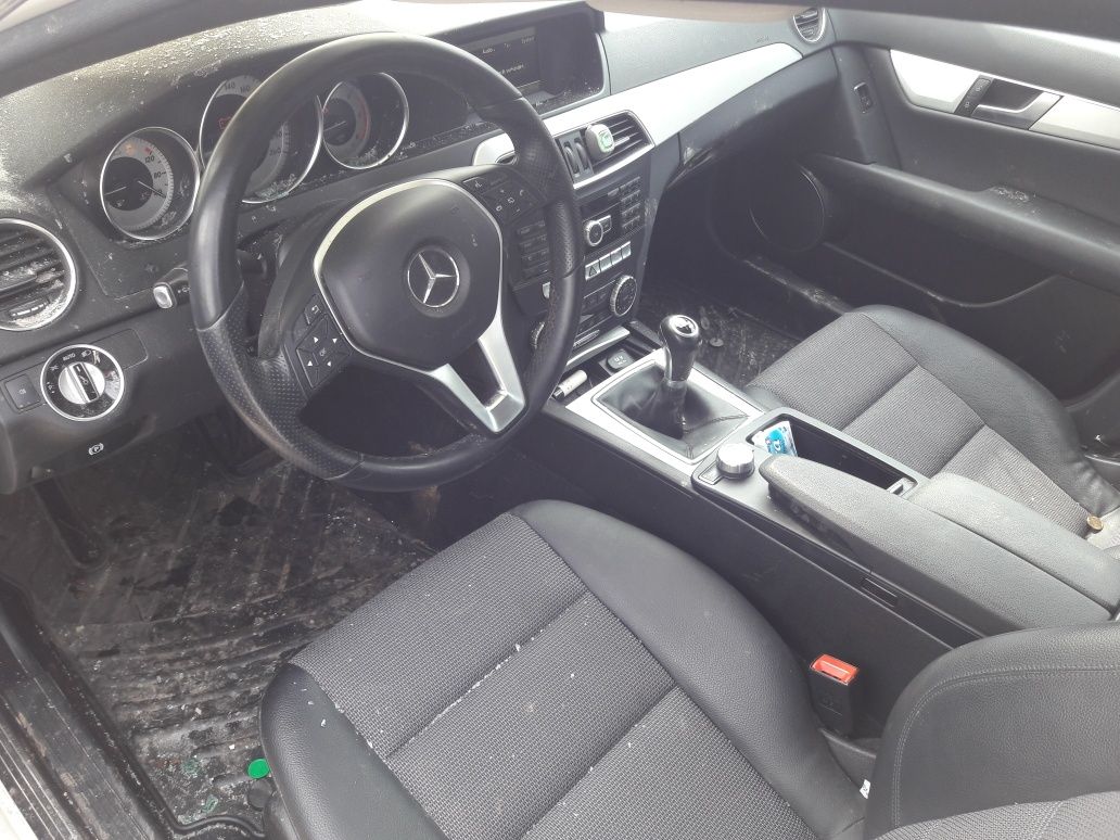 Mercedes C220cdi OM 651