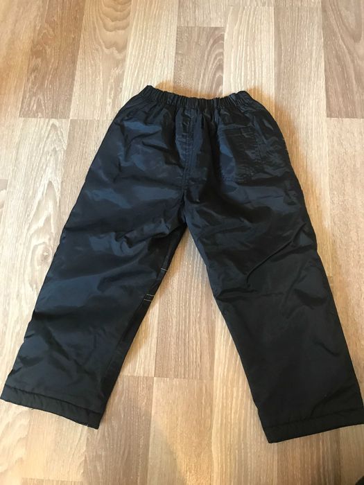 Pantaloni impermeabili pentru copii, 3-6ani, stare noua