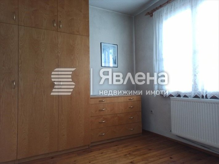 Жилище с планинска гледка