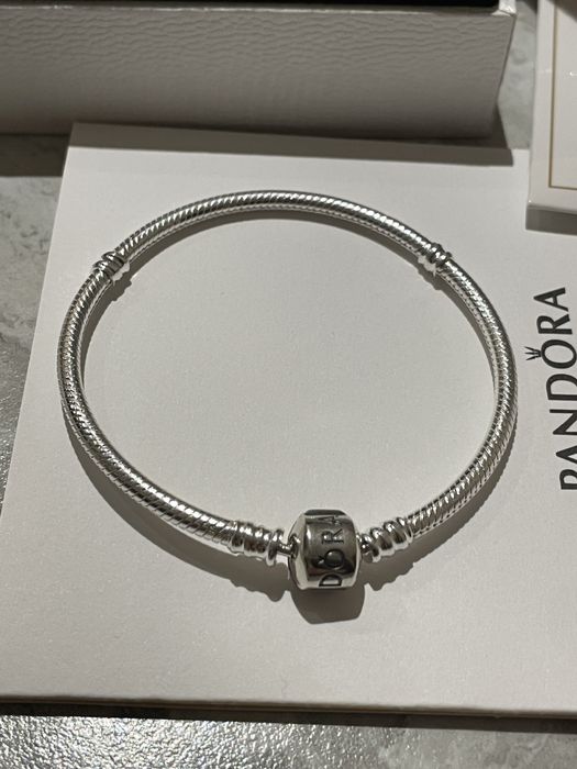 Bratara pandora noua