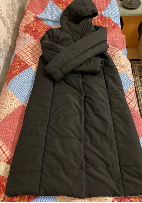 Продам женскую  Куртки 48-50 размер