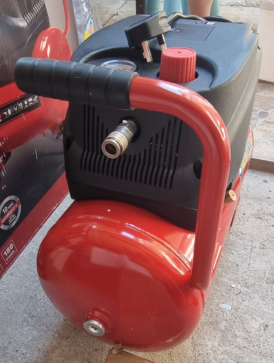 Въздушен компресор Einhell Tc Ac 200/24/8