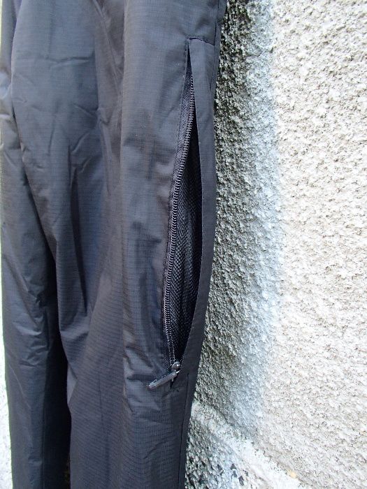 Продавам мъжки ски панталон с откачане на тирантите Salomon