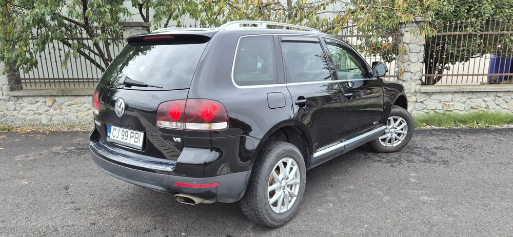 Touareg Facelift 3.0tdi 239cp CASA Automat arcuri Bi-Xenon Navigatie
