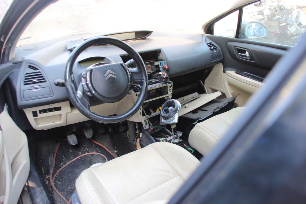 Ситроен С4 купе 2.0 HDI  – само на части