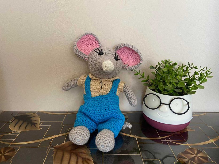 Ръчно плетени играчки