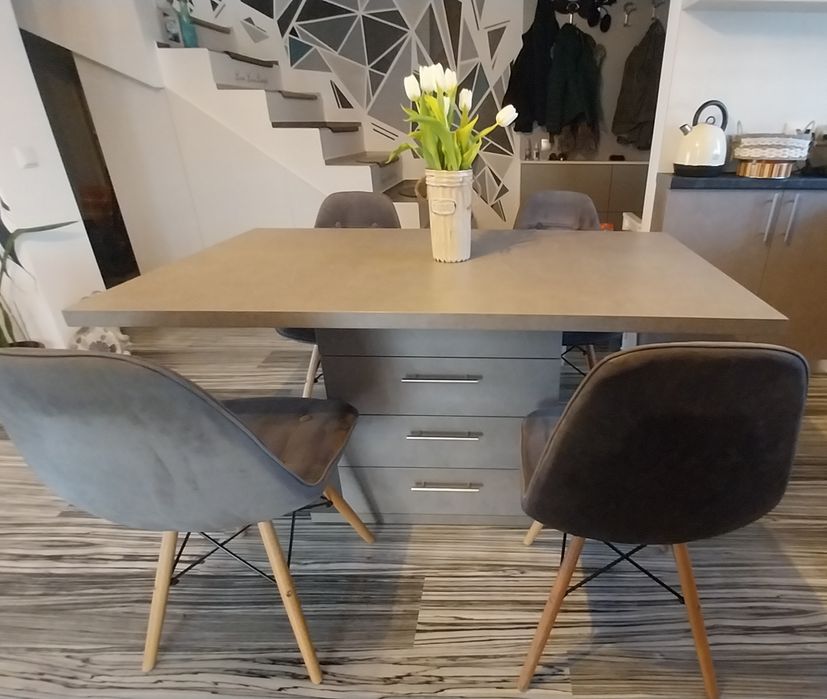 Masa fixa bucatarie dining living