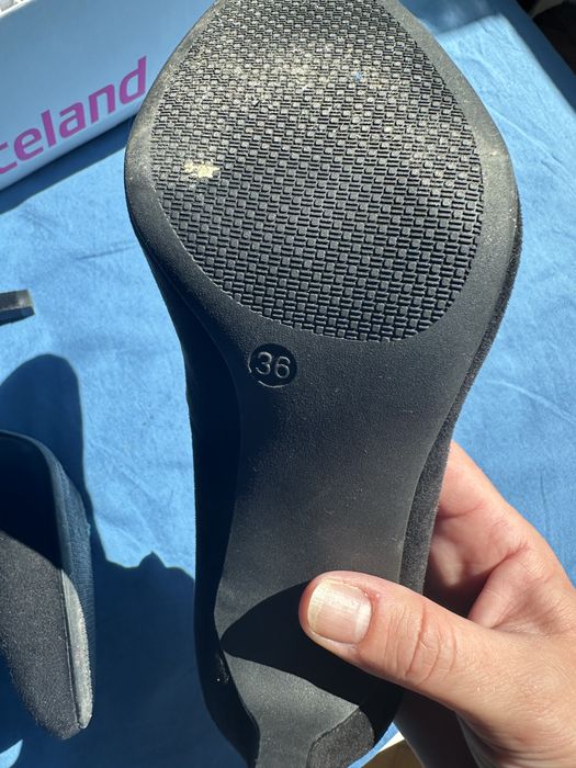 Pantofi cu toc masura 36, Graceland