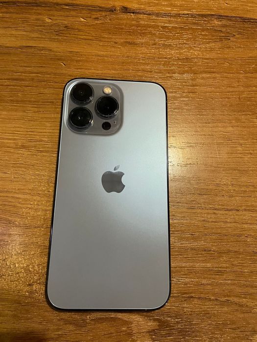 Iphone 13 PRO в отличном состоянии