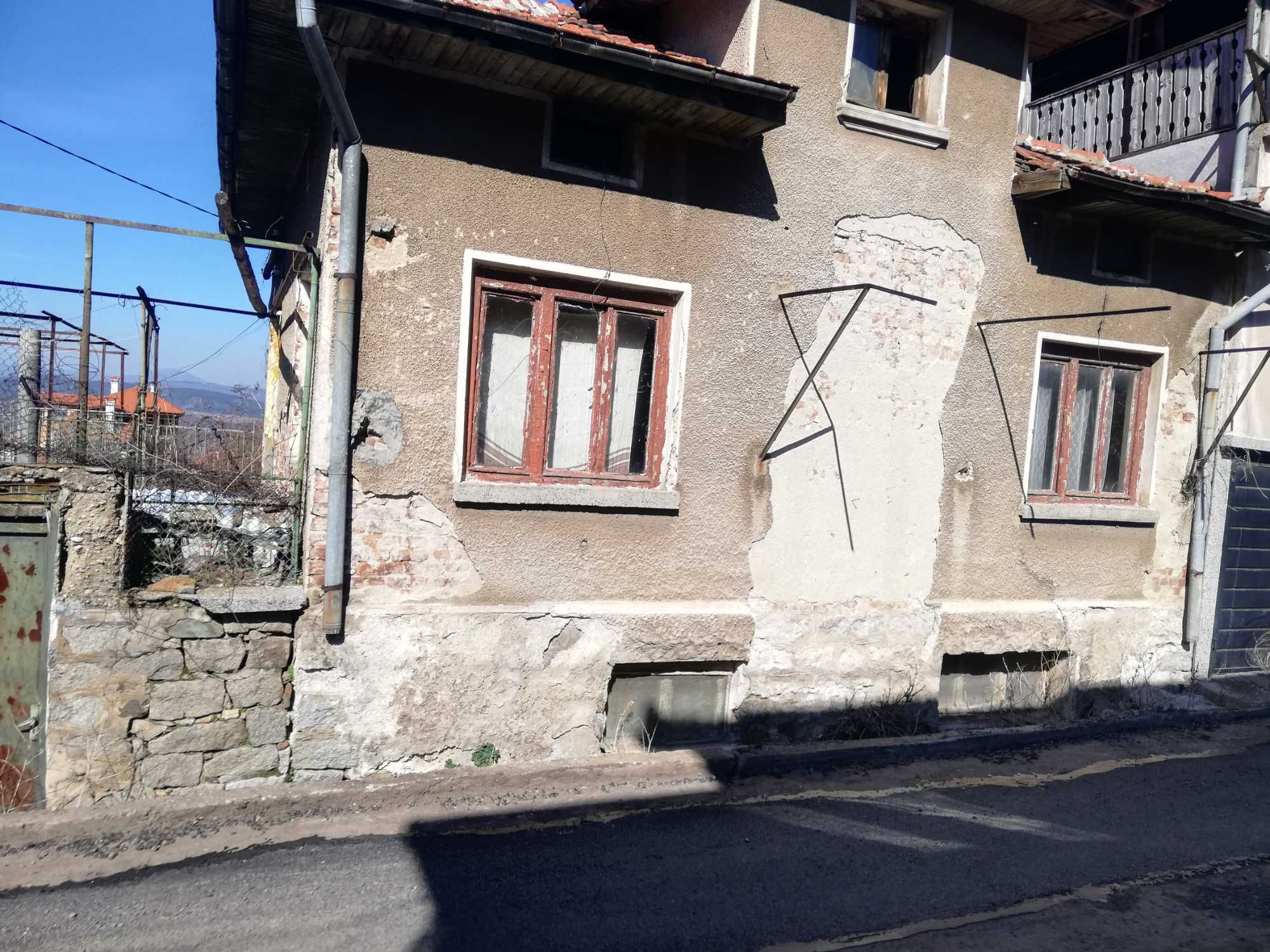 Къща в с. Бистрица, общ. Дупница