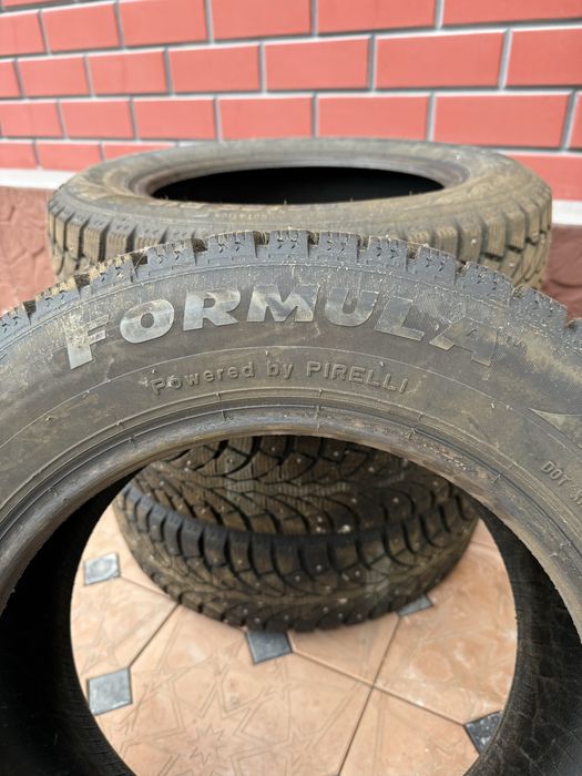 Продам зимние шины (шипы) 185/65 R15