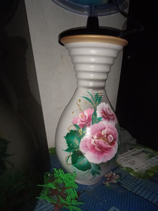 Продам. Керамическая ваза.