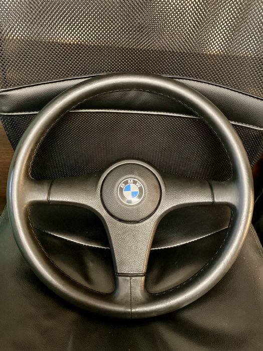 Sport volan BMW E30, ursulet