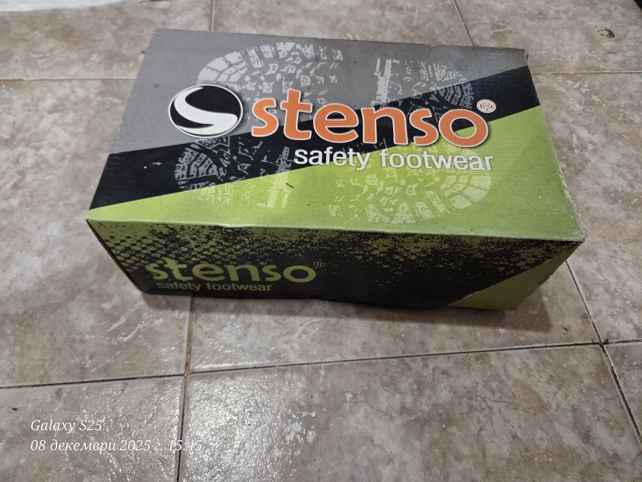 ЧИСТО НОВИ! Работни обувки