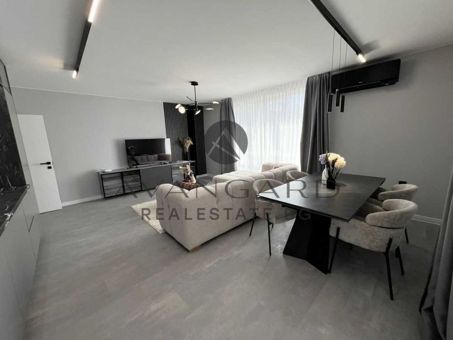 Продава се Двустаен апартамент в Пловдив, Остромила - 80 кв.м за 2059 €/кв.м - Снимка #2