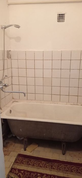 Yunusobod 3 kv 2 xona Gishtli dom