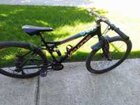 Vând bicicleta velors full suspension