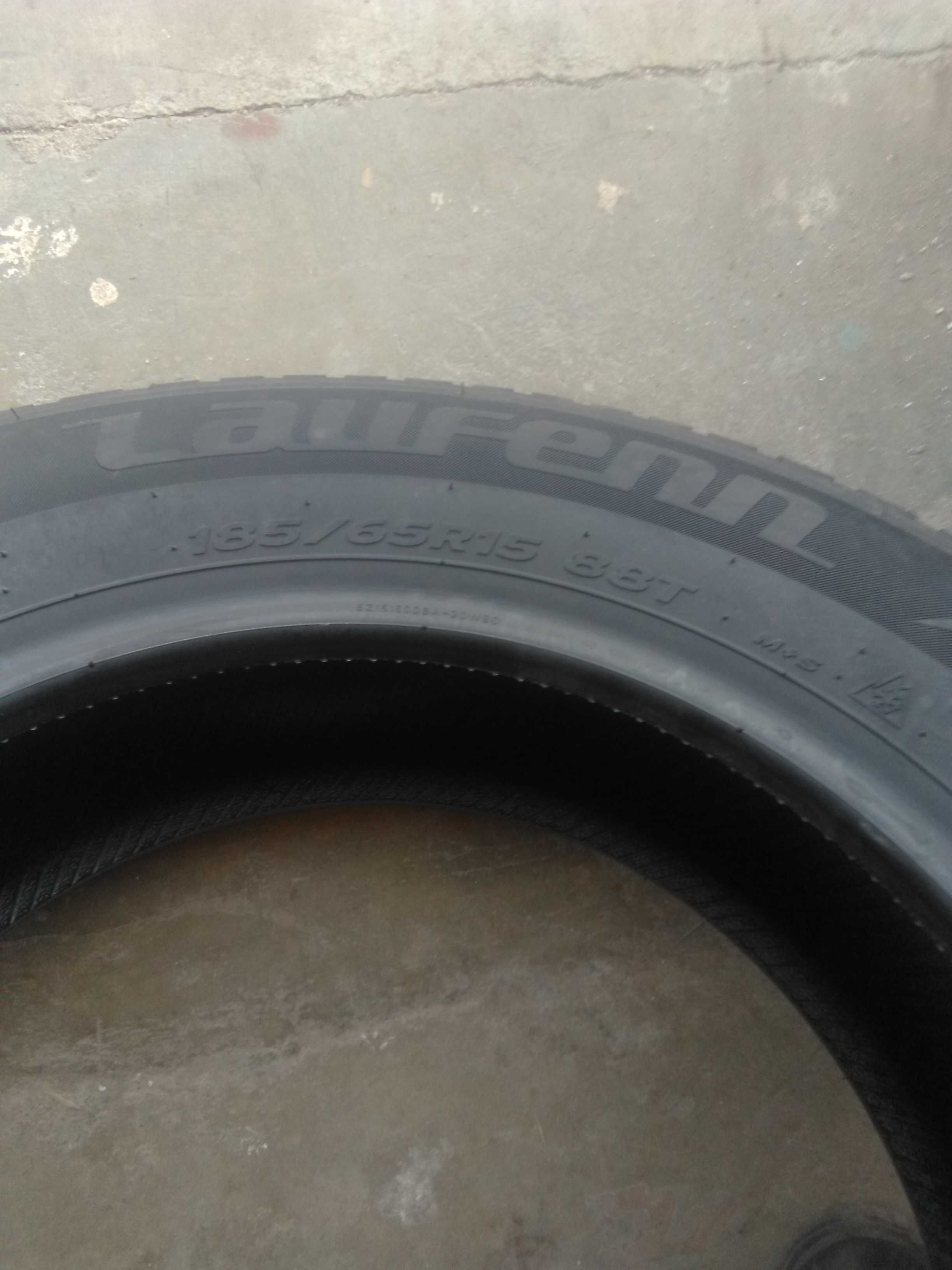 Продавам нови зимни гуми 185/65R15 Laufenn LW31 - 102,00 лв/бр.