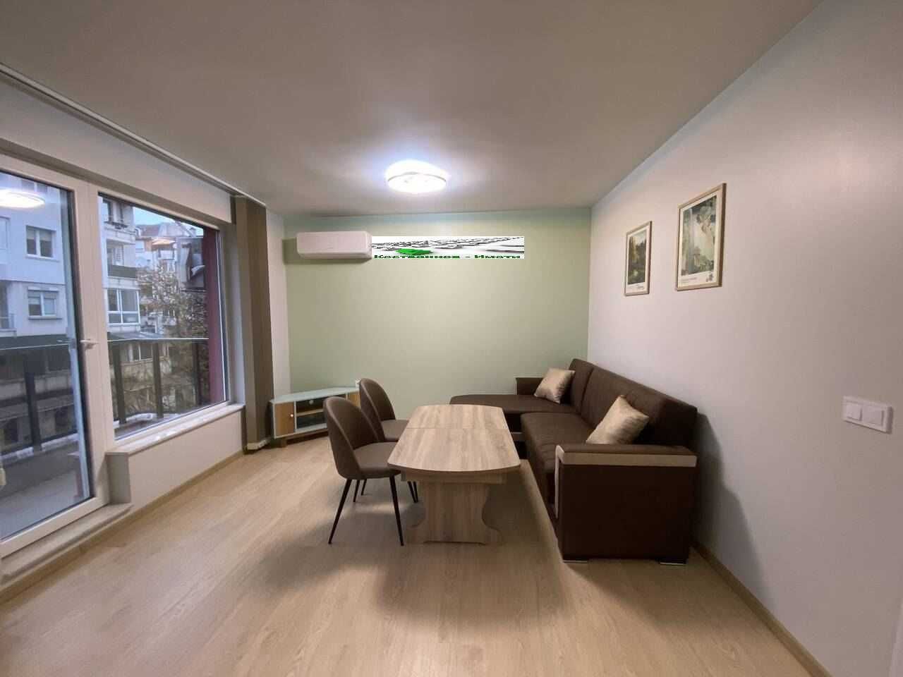 Дава се под наем Двустаен апартамент в Пловдив, Център - 65 кв.м за 510 € - Снимка #1
