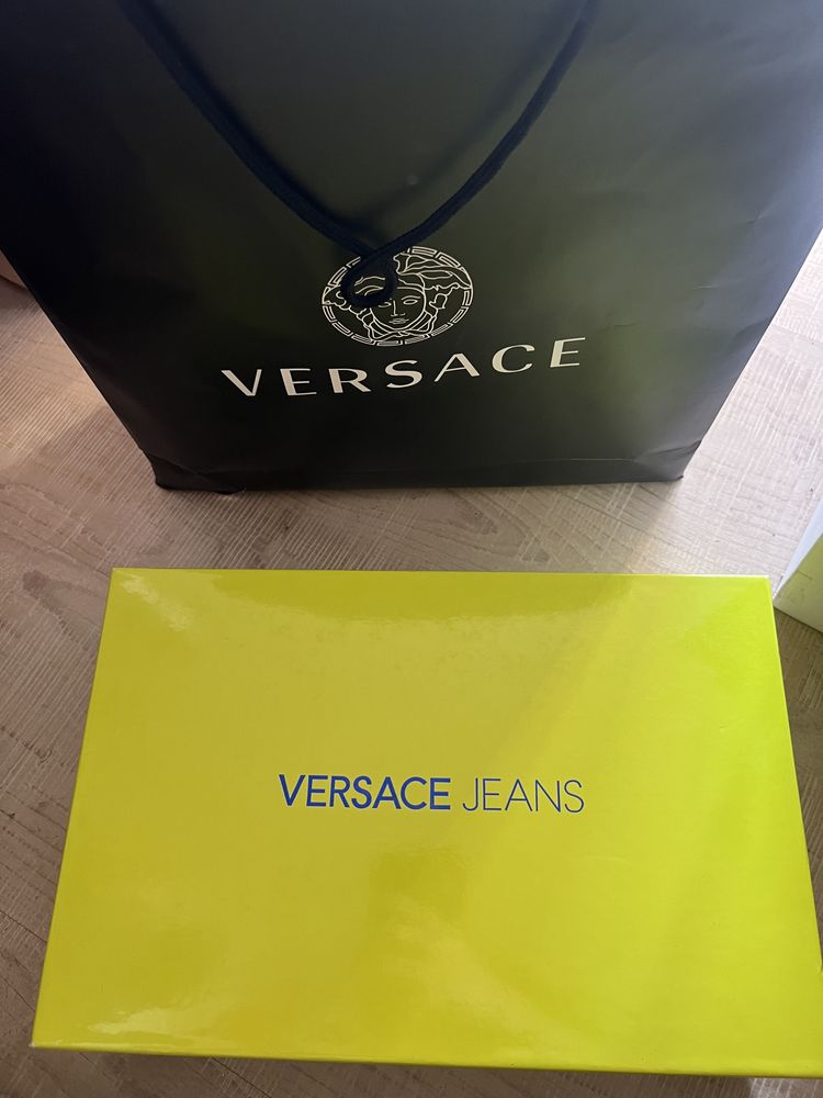 Versace jeans токове