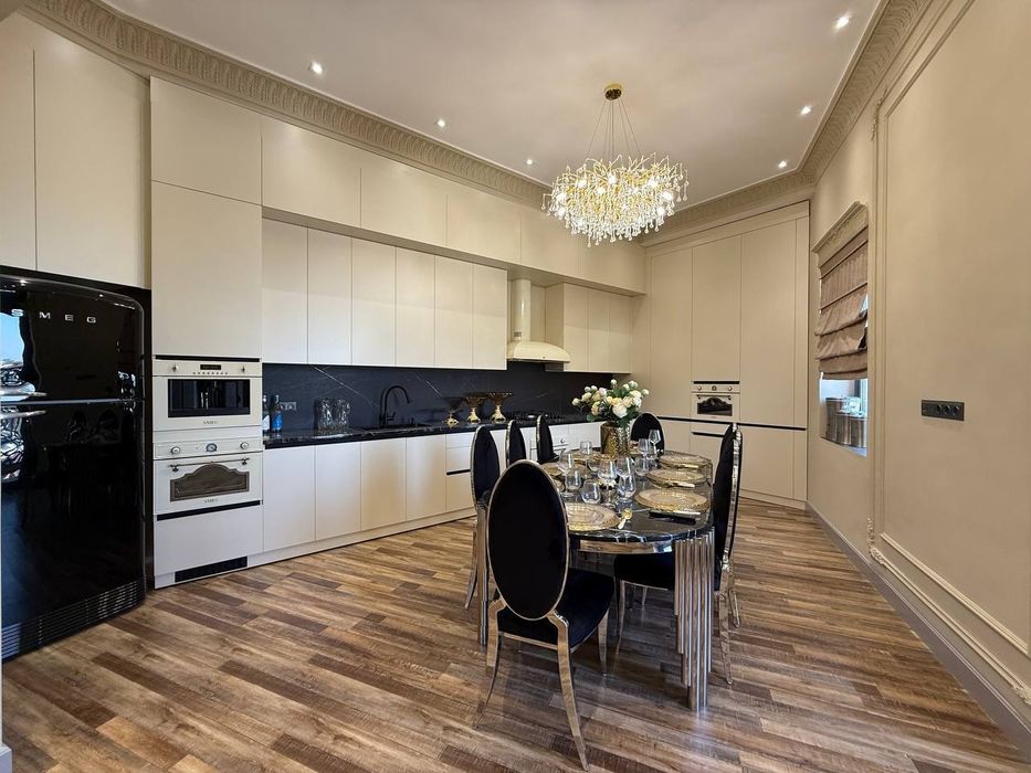 Продается 3х ком квартира, ЖК Meras, ор-р: Текстильный институт, 117м2