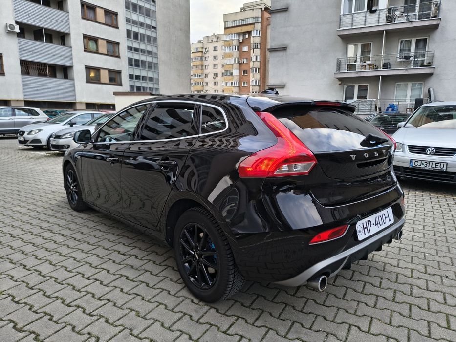 Volvo V40 Rdesign 2.0 Diesel euro 6 FULL. IMPECABIL!!