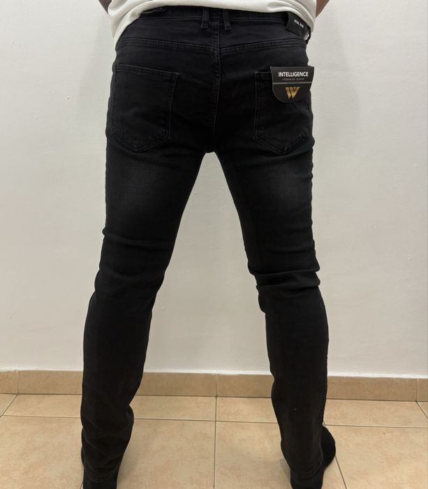 Италиански мъжки дънки