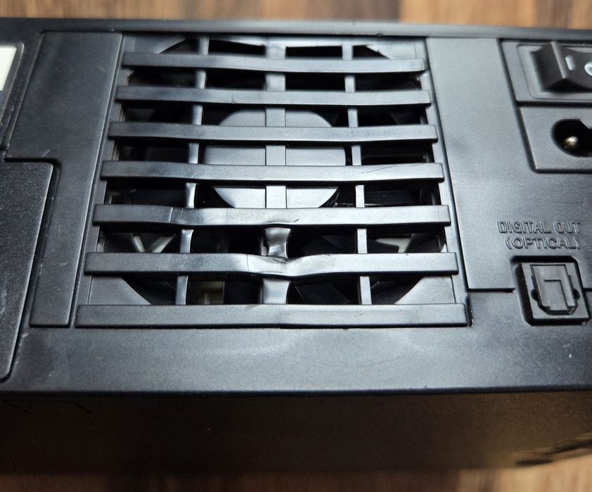 Конзола: PlayStation 2 - SCPH-30003 R - за Части