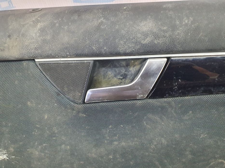 Fata de usa dreapta spate a2045402610 Mercedes-Benz C-Class W204/S204