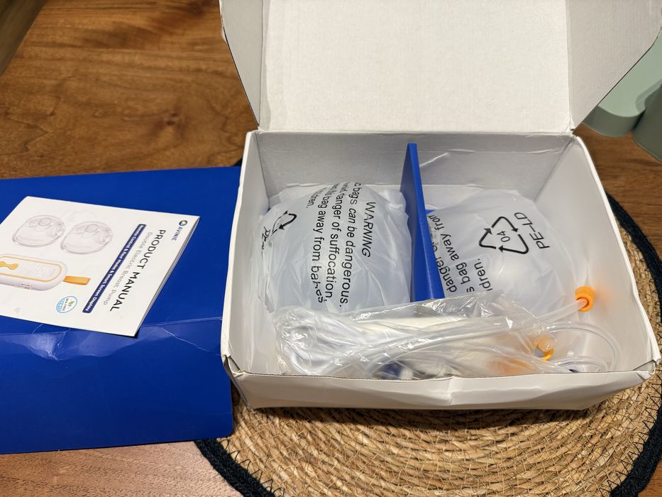 Hands free помпа за кърма