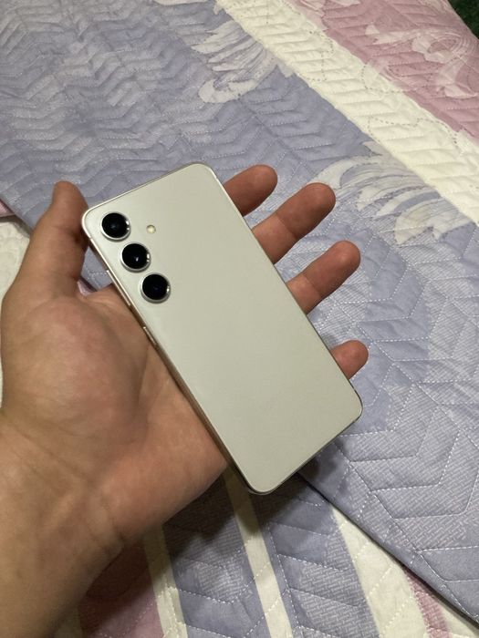 Samsung S24 Snap 8/258