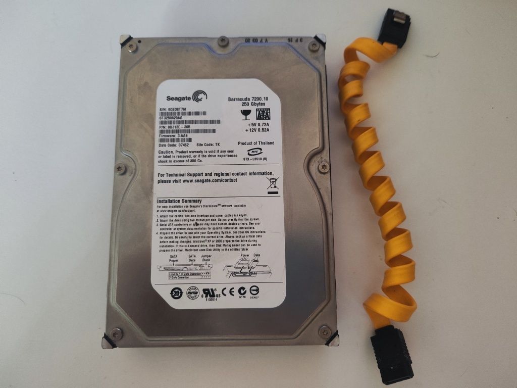 жёсткий диск Seagate Barracuda +SATA-кабель