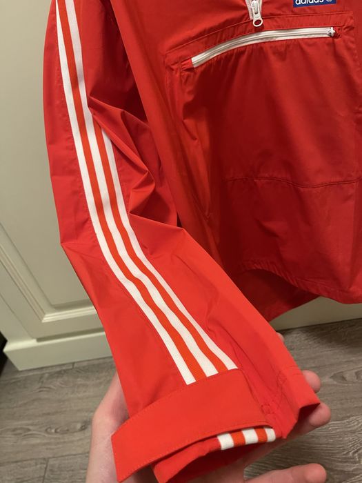 Geacă de ploaie Adidas Tennoji Windbreaker – nouă, roșu vibrant