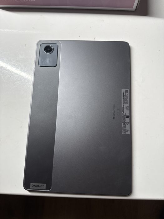 Tableta Lenovo Tab M11