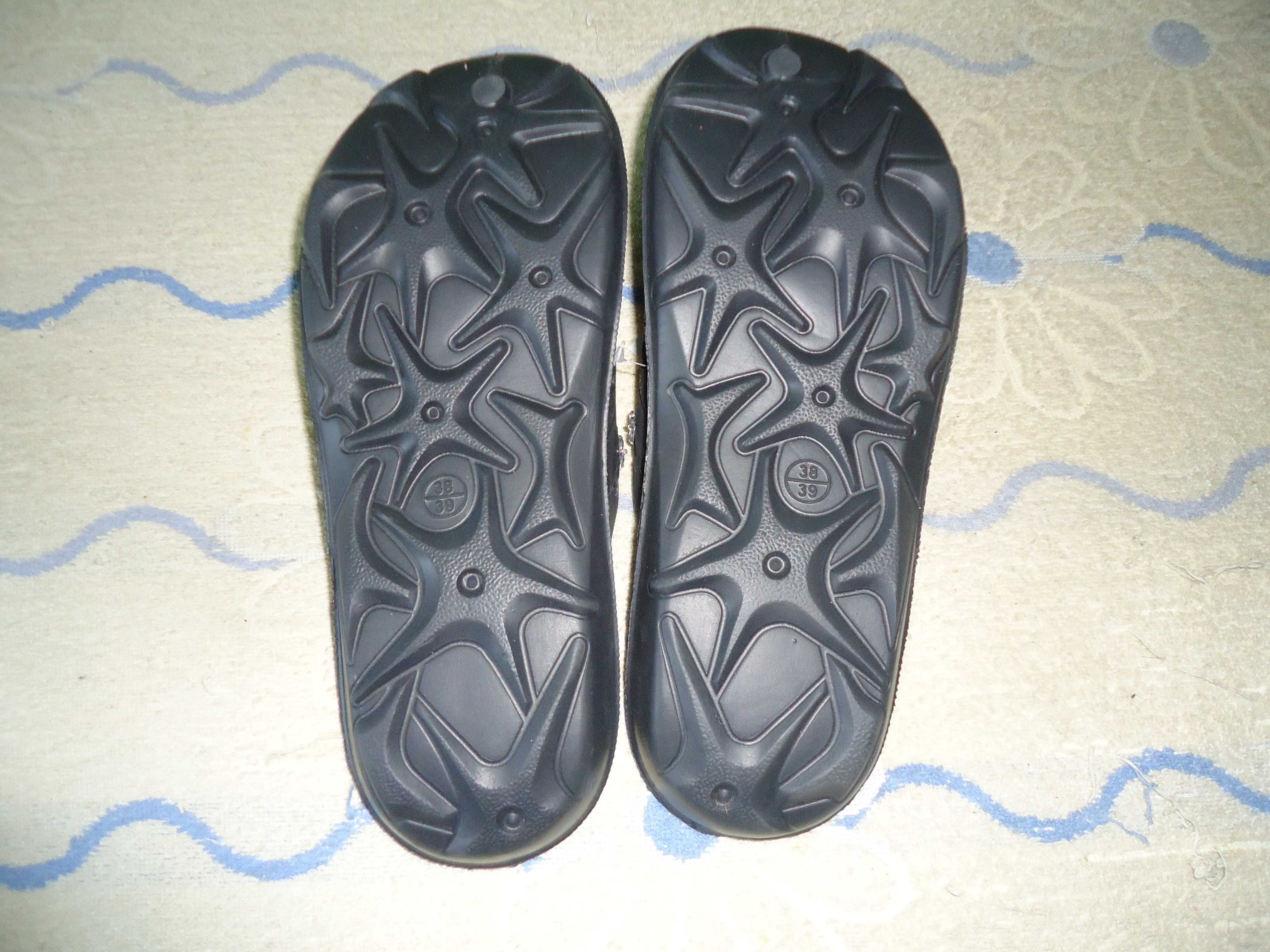 Женские шлёпанцы Crocs оригинал 38 размер из Германии.