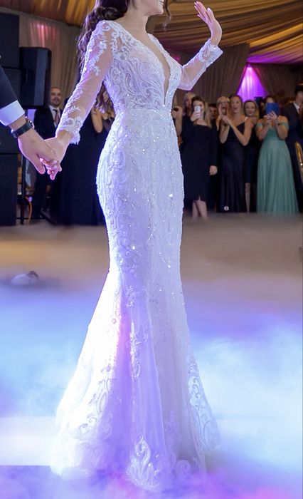 Rochie mireasa plus voal