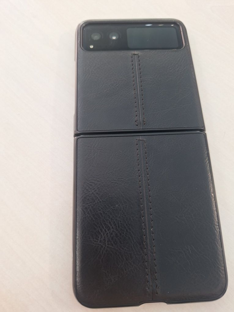 Mitorola razr40 256gb