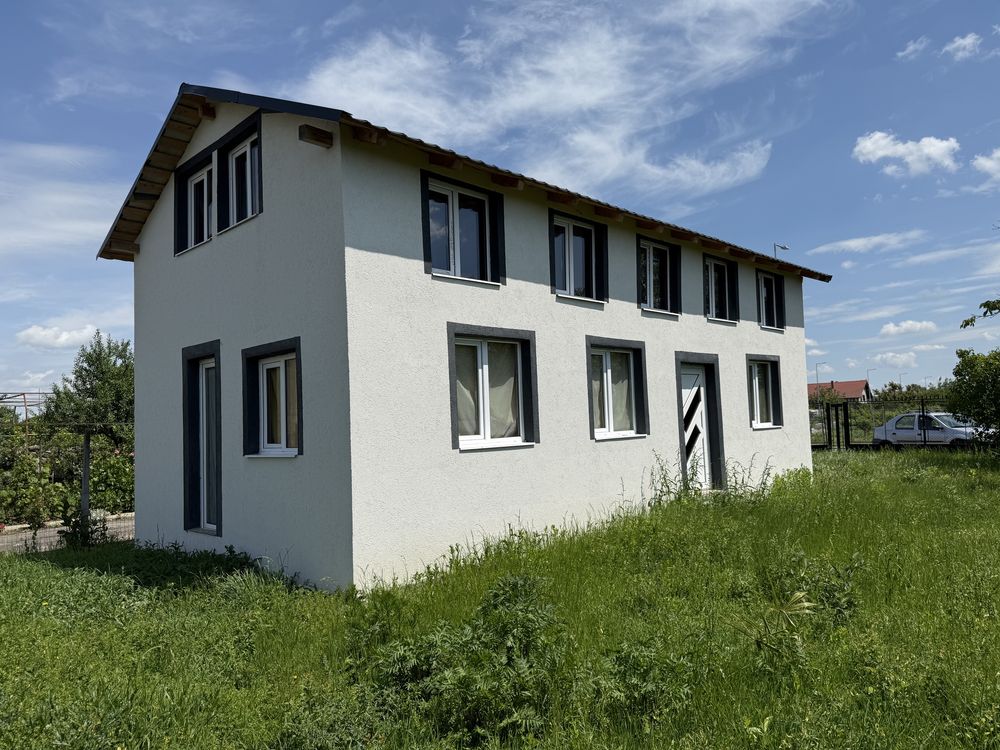 Ofer spre vânzare Casă P+M structură de lemn Strada Grădinarilor