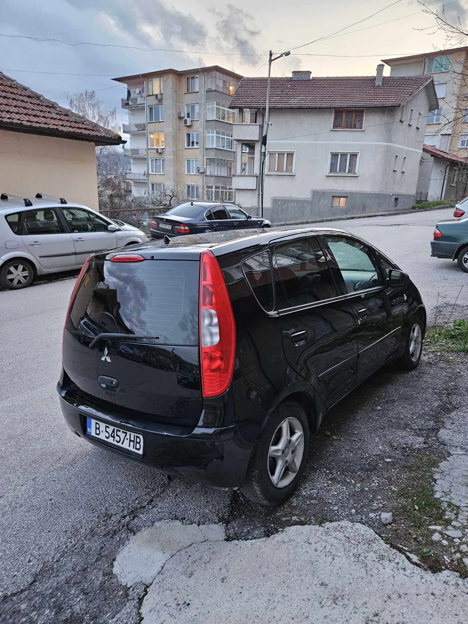 Mitsubishi colt 1.3 газ.автомат