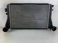 Интеркулер Seat Altea Vw Golf V Audi A3 8P  1.9 TDI 2.0 TDI 1K0145803A