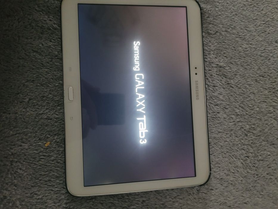 Samsung tab 3        .