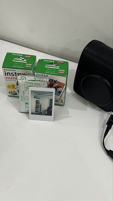 Instax mini 90 + 45 картриджей